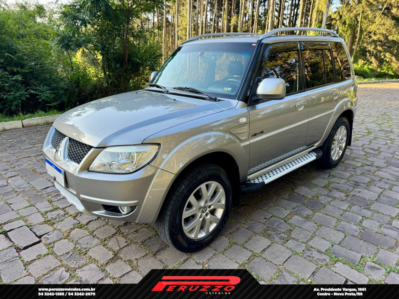 PAJERO TR4 2.0 4X4 AT 