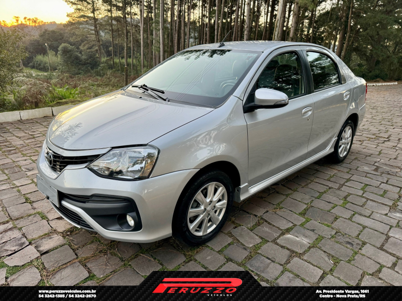 ETIOS SEDAN XLS 1.5 AT