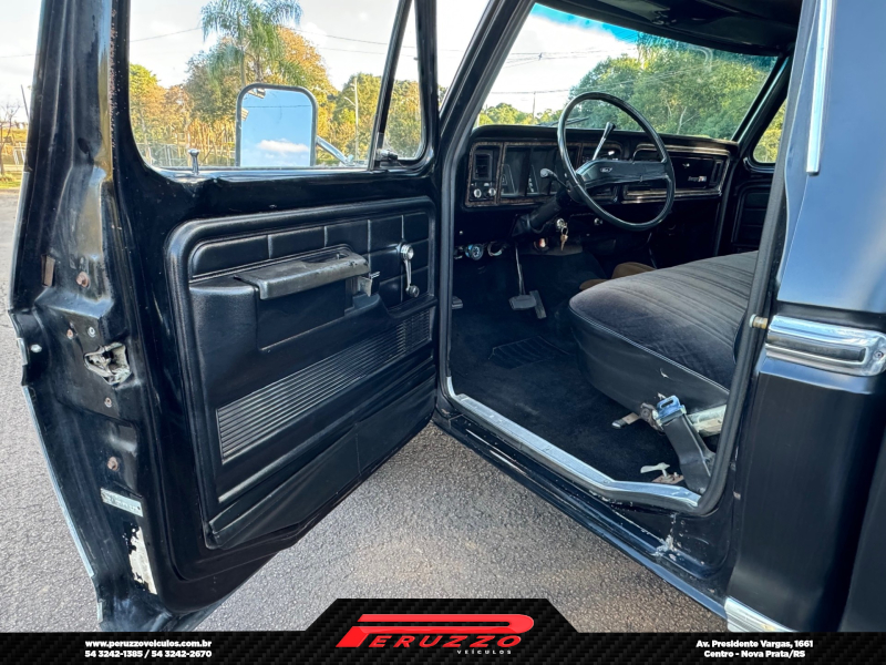 F250 RANGER XLT CAMPER SPECIAL V8 390