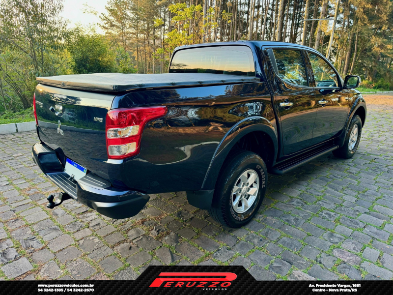 L200 TRITON SPORT 2.4 HPE 4X4 AT